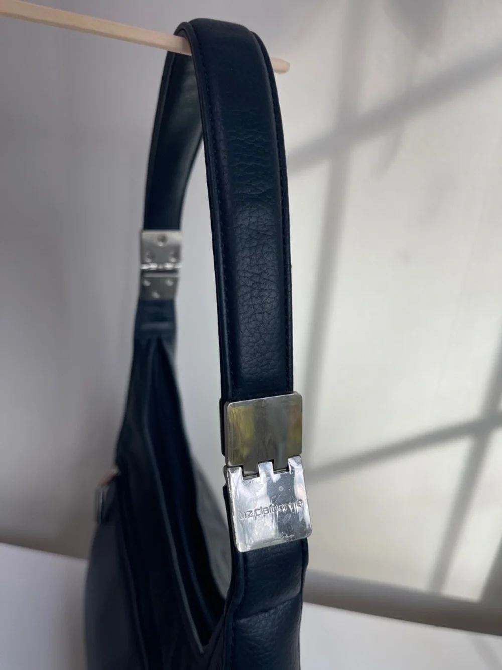 Liz Claiborne Vintage Genuine Leather Shoulder Bag Navy